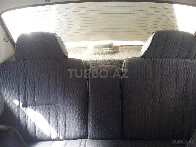 GAZ 31105 2004, 235,106 km - 2.3 l - Xaçmaz