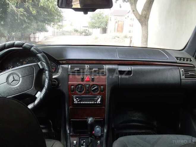 Mercedes E 230 1996, 148,596 km - 2.3 л - Gəncə