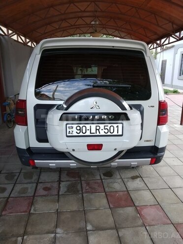 Mitsubishi Pajero 2007, 145,505 km - 3.0 l - Bakı