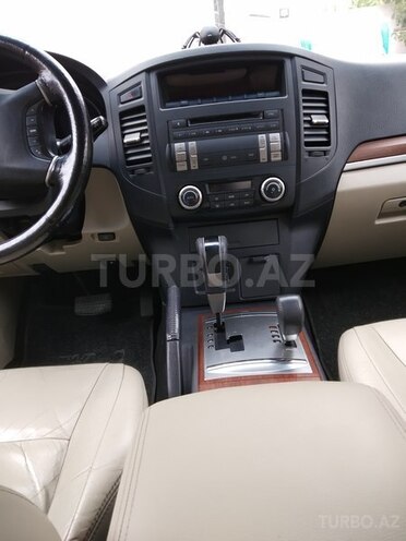 Mitsubishi Pajero 2007, 145,505 km - 3.0 l - Bakı