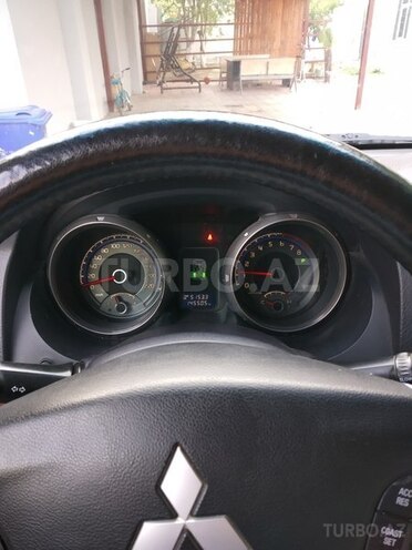 Mitsubishi Pajero 2007, 145,505 km - 3.0 l - Bakı