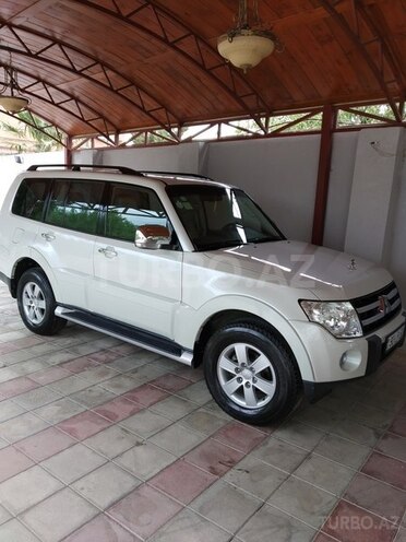Mitsubishi Pajero 2007, 145,505 km - 3.0 l - Bakı