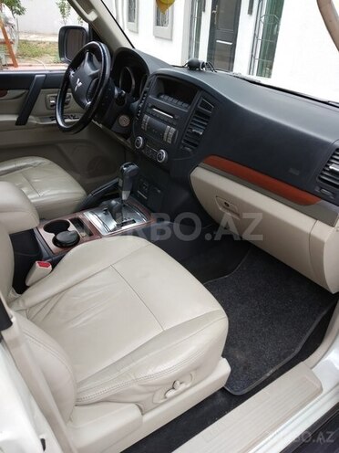 Mitsubishi Pajero 2007, 145,505 km - 3.0 l - Bakı