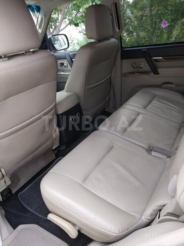 Mitsubishi Pajero 2007, 145,505 km - 3.0 l - Bakı