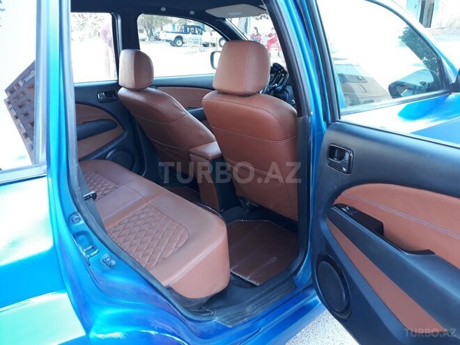 Mitsubishi Airtrek 2002, 225,645 km - 2.0 л - Sumqayıt