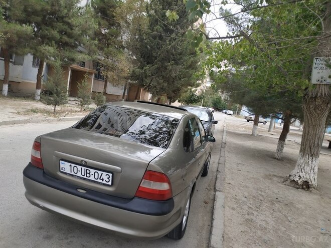 Opel Vectra 1997, 370,000 km - 2.0 l - Sumqayıt