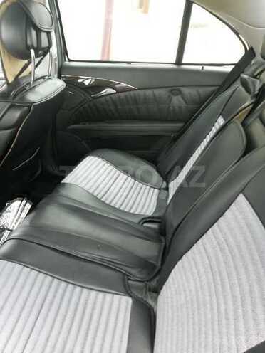 Mercedes E 350 2006, 285,000 km - 3.5 l - Bakı