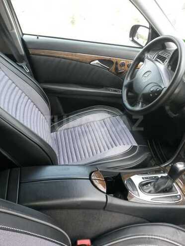 Mercedes E 350 2006, 285,000 km - 3.5 l - Bakı
