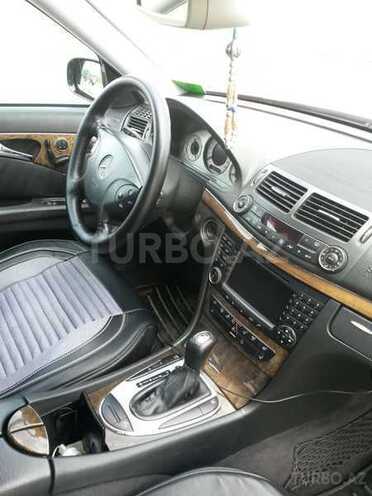 Mercedes E 350 2006, 285,000 km - 3.5 l - Bakı