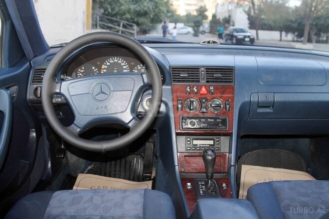 Mercedes C 200 1998, 312,115 km - 2.0 л - Bakı