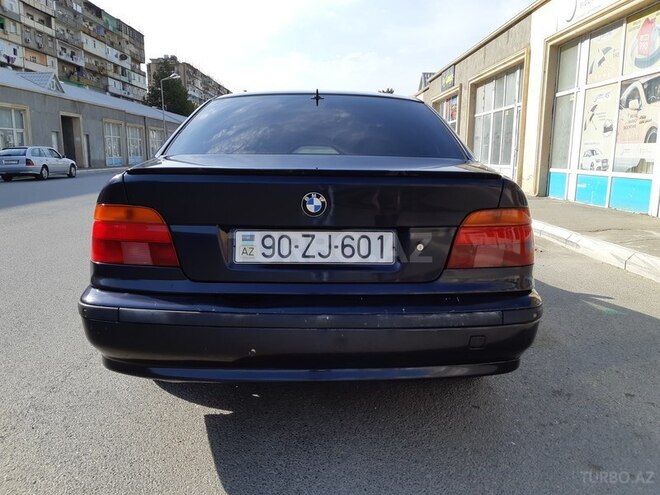 BMW 528 1999, 350,000 km - 2.8 l - Bakı