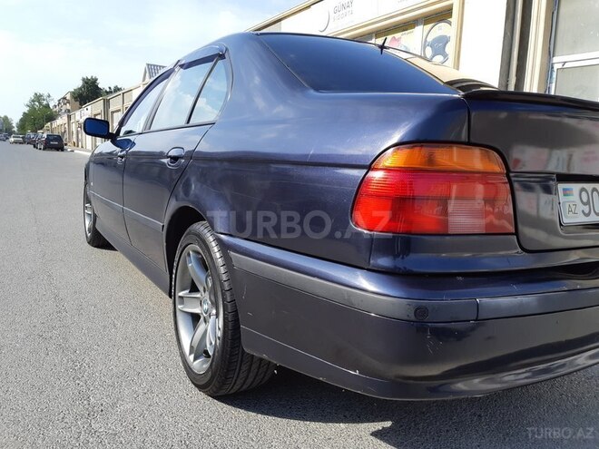 BMW 528 1999, 350,000 km - 2.8 l - Bakı