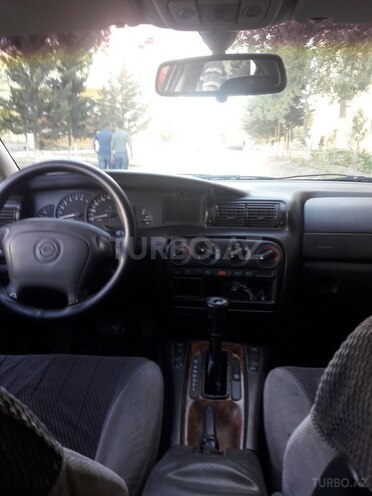 Opel Omega 1996, 280,000 km - 2.0 l - Sumqayıt