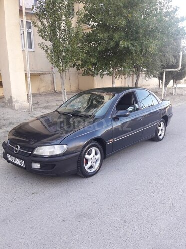 Opel Omega 1996, 280,000 km - 2.0 l - Sumqayıt
