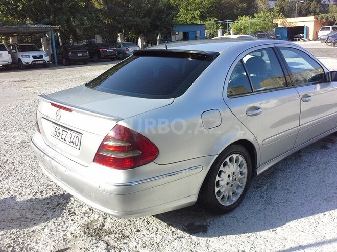 Mercedes E 220 2004, 256,000 km - 0.2 l - Bakı
