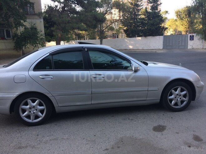 Mercedes C 240 2003, 245,000 km - 2.6 л - Bakı