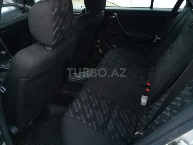 Mercedes C 220 2000, 380,000 km - 2.2 l - Ağcabədi