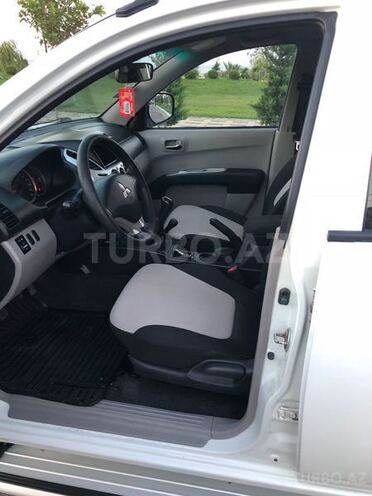 Mitsubishi L200 2014, 165,000 km - 2.7 l - Bakı