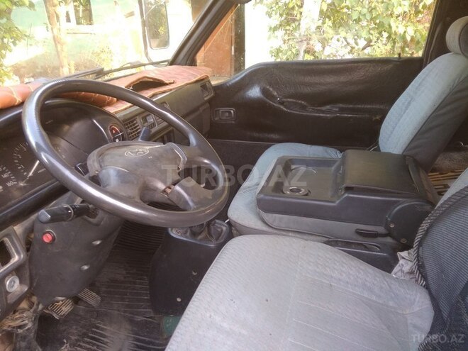 Hyundai H 100 1997, 270,000 km - 2.5 l - Cəlilabad