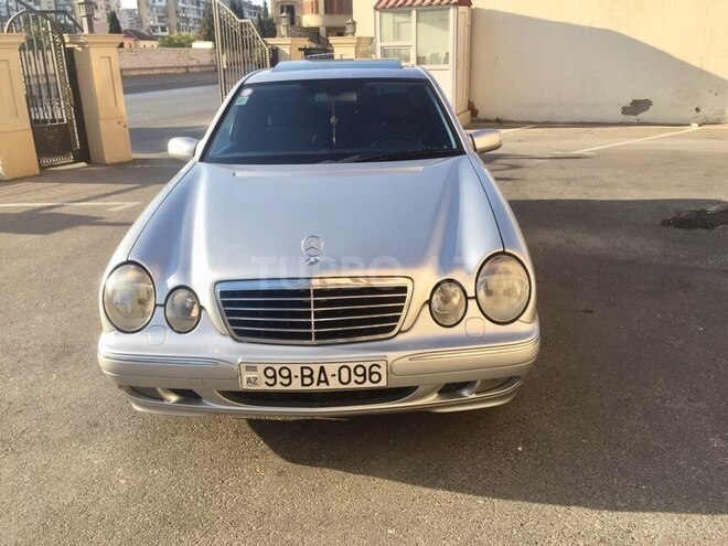 Mercedes E 280 2000, 250,000 km - 2.8 л - Bakı