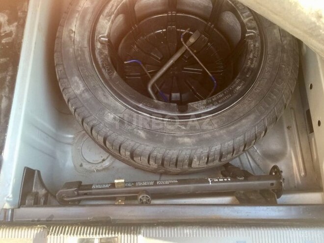 Mercedes E 280 2000, 250,000 km - 2.8 л - Bakı