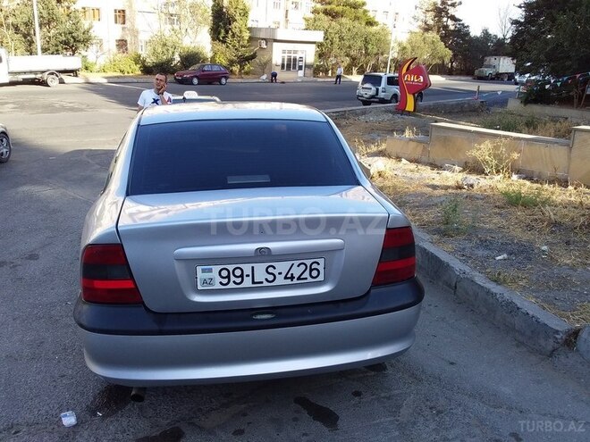 Opel Vectra 1998, 350,000 km - 0.1 l - Bakı