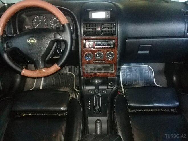 Opel Astra 1999, 260,352 km - 1.6 л - Bakı