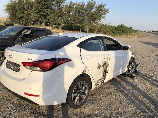 Hyundai Elantra 2014, 78,920 km - 1.8 l - Bakı