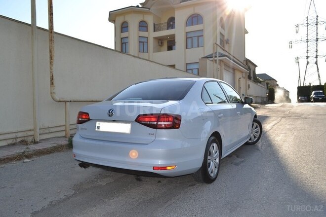 Volkswagen Jetta 2017, 9,000 km - 1.4 l - Bakı