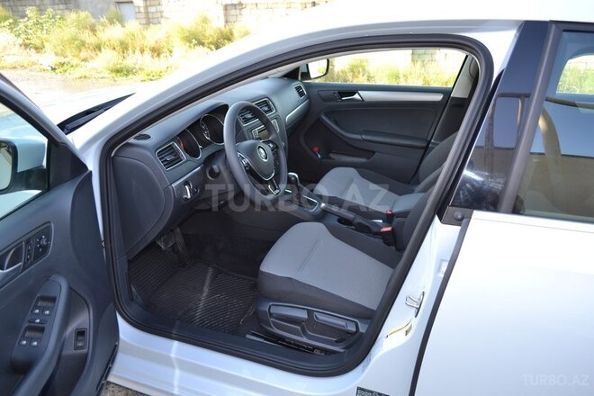 Volkswagen Jetta 2017, 9,000 km - 1.4 l - Bakı