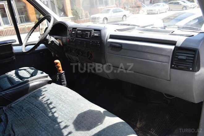 GAZ 330202-740 2006, 255,000 km - 2.4 л - Bakı