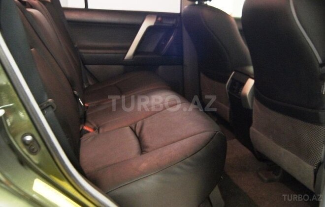 Toyota Prado 2012, 680,000 km - 2.7 l - Bakı