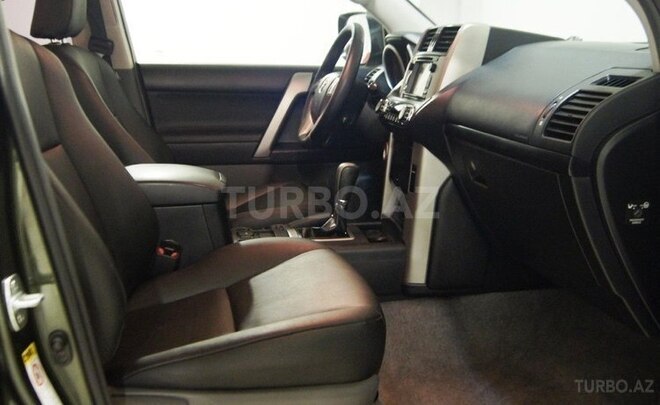 Toyota Prado 2012, 680,000 km - 2.7 l - Bakı