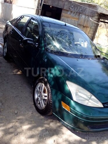 Ford Focus 2000, 240,235 km - 2.0 l - Bakı