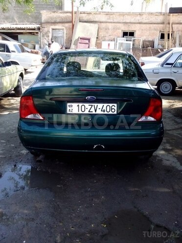 Ford Focus 2000, 240,235 km - 2.0 l - Bakı