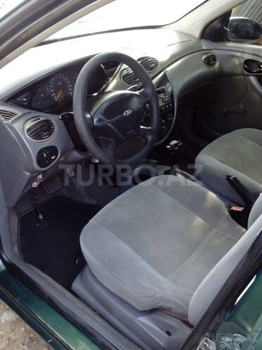 Ford Focus 2000, 240,235 km - 2.0 l - Bakı