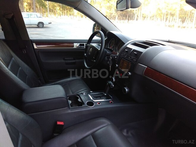 Volkswagen Touareg 2006, 181,000 km - 3.2 l - Bakı