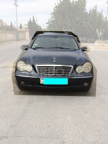 Mercedes C 240 2000, 218,000 km - 2.6 l - Bakı