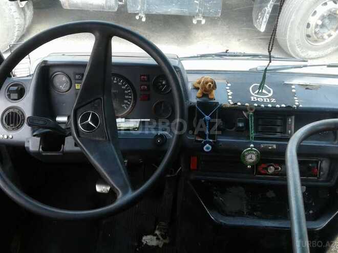 Mercedes 208 D 1994, 1,500 km - 2.3 l - Gəncə
