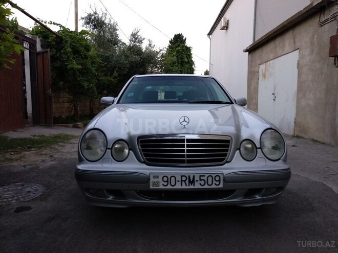 Mercedes E 220 1999, 398,000 km - 2.2 л - Bakı