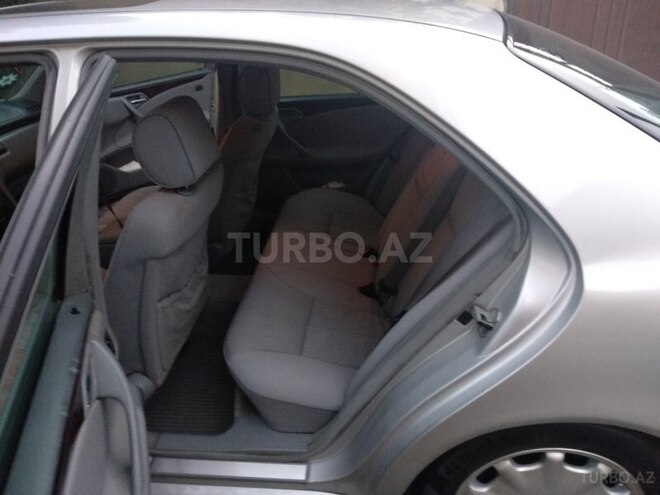 Mercedes E 220 1999, 398,000 km - 2.2 л - Bakı
