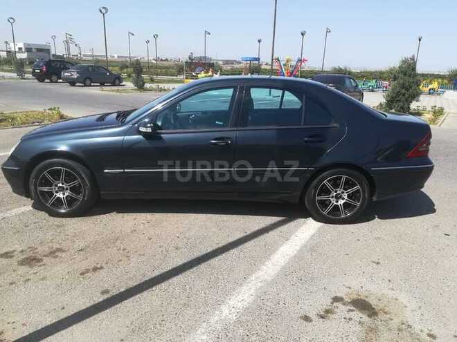 Mercedes C 220 2002, 430,000 km - 2.2 l - Bakı