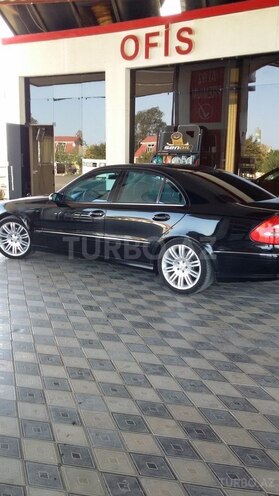 Mercedes E 240 2002, 348,000 km - 2.6 л - Biləsuvar