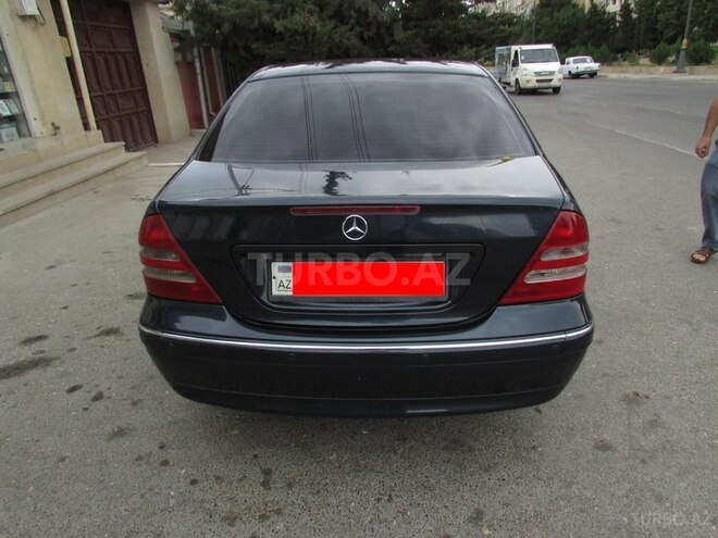 Mercedes C 240 2000, 218,000 km - 2.6 l - Bakı