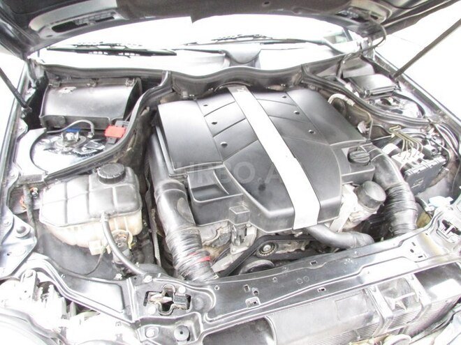 Mercedes C 240 2000, 218,000 km - 2.6 l - Bakı