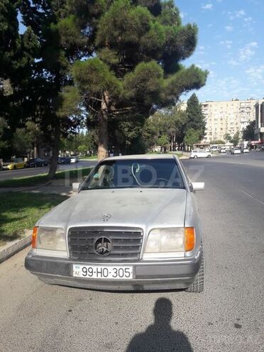 Mercedes E 250 1993, 400,000 km - 2.5 l - Bakı