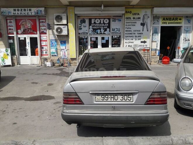 Mercedes E 250 1993, 400,000 km - 2.5 l - Bakı