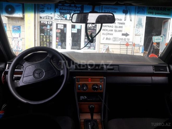 Mercedes E 250 1993, 400,000 km - 2.5 l - Bakı