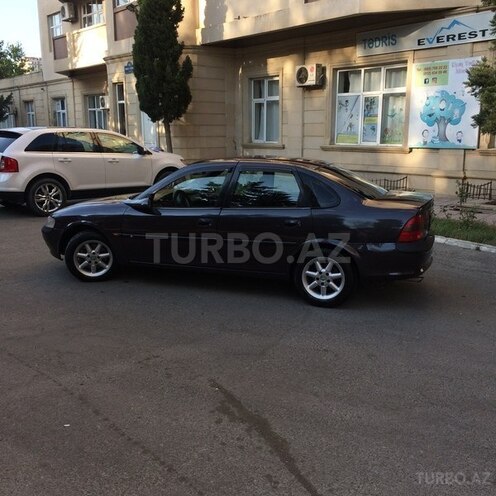 Opel Vectra 1997, 295,000 km - 2.0 l - Bakı