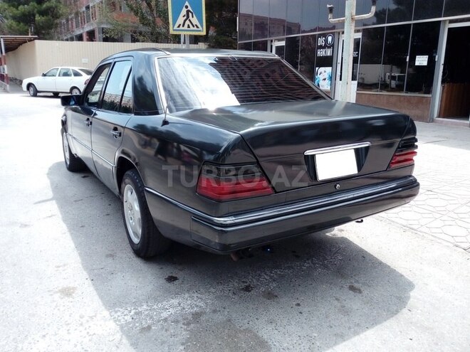 Mercedes E 280 1994, 298,000 km - 2.8 л - Sumqayıt